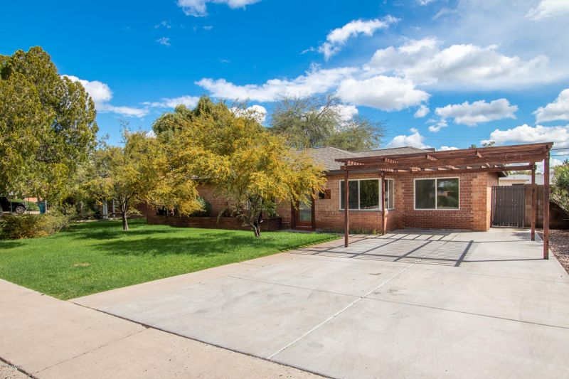 5547 N 10th Ave, Phoenix, AZ 85013