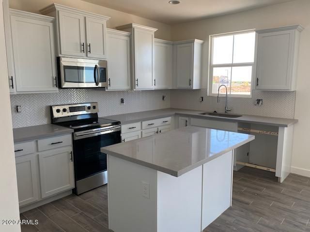 5549 S Dillon --, Mesa, AZ 85212