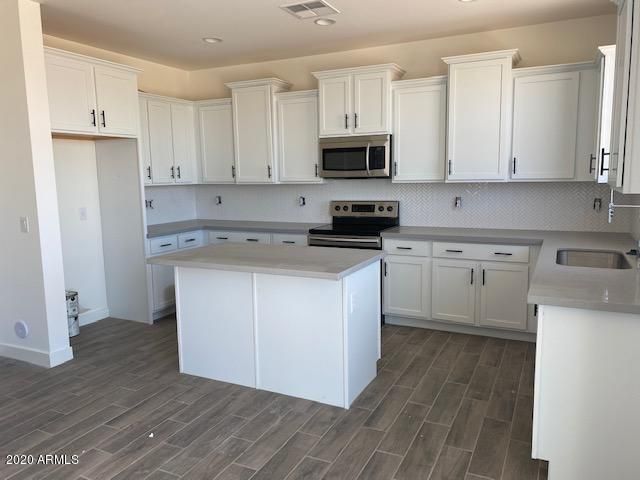 5549 S Dillon --, Mesa, AZ 85212