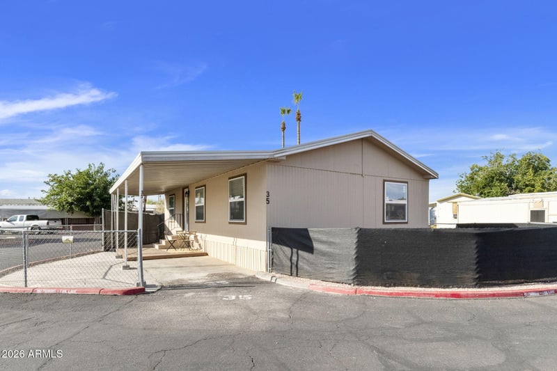 555 W Warner Rd #35, Chandler, AZ 85225