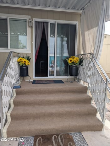 555 Warner Rd #11, Chandler, AZ 85225