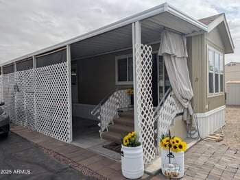 555 Warner Rd #11, Chandler, AZ 85225
