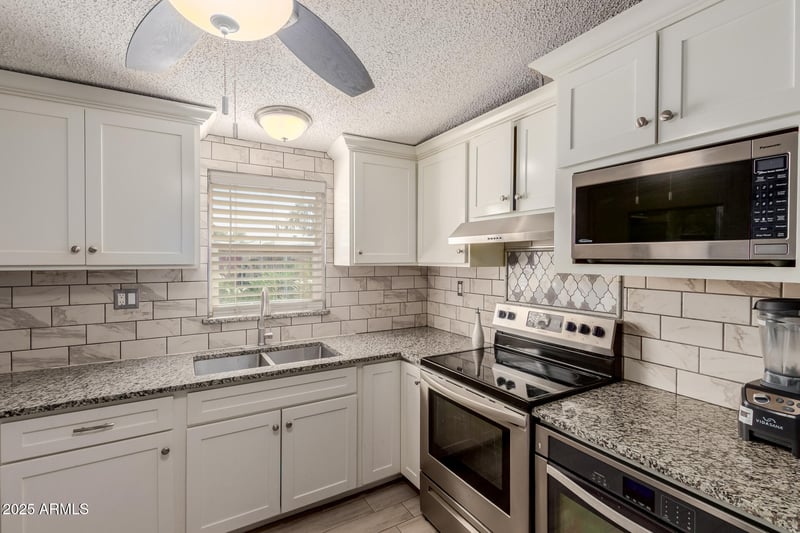 555 Warner Rd #139, Chandler, AZ 85225