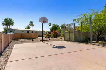 555 Warner Rd #156, Chandler, AZ 85225