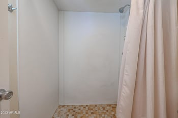 5550 12th St #24, Phoenix, AZ 85014