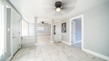 5550 Gardenia Ave, Glendale, AZ 85301