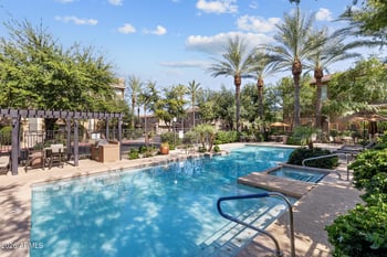 5550 16th St #142, Phoenix, AZ 85016