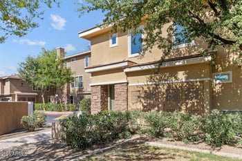 5550 N 16th St #142, Phoenix, AZ 85016