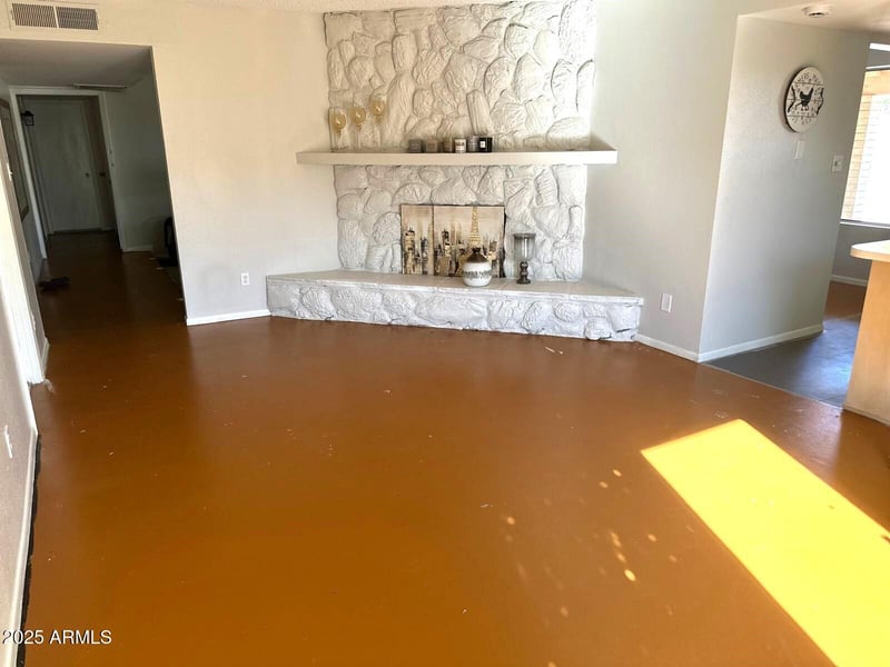 5553 Hartford Ave, Glendale, AZ 85308