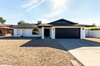 5553 Hartford Ave, Glendale, AZ 85308