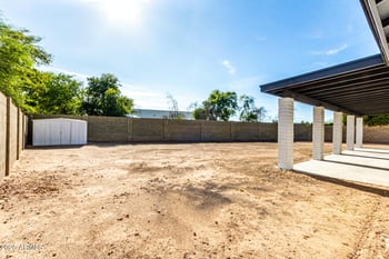 5553 Hartford Ave, Glendale, AZ 85308