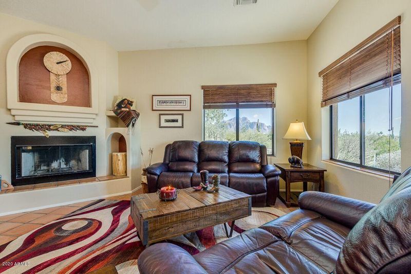 5554 N Arizona Rd, Apache Junction, AZ 85119