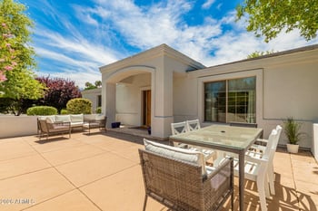 5555 E Monterosa St, Phoenix, AZ 85018