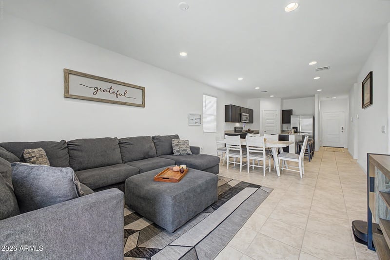 5557 E Axle Ln, San Tan Valley, AZ 85140