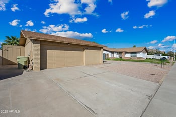 5558 Cortez St, Glendale, AZ 85304