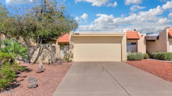 556 Duke Dr, Tempe, AZ 85283