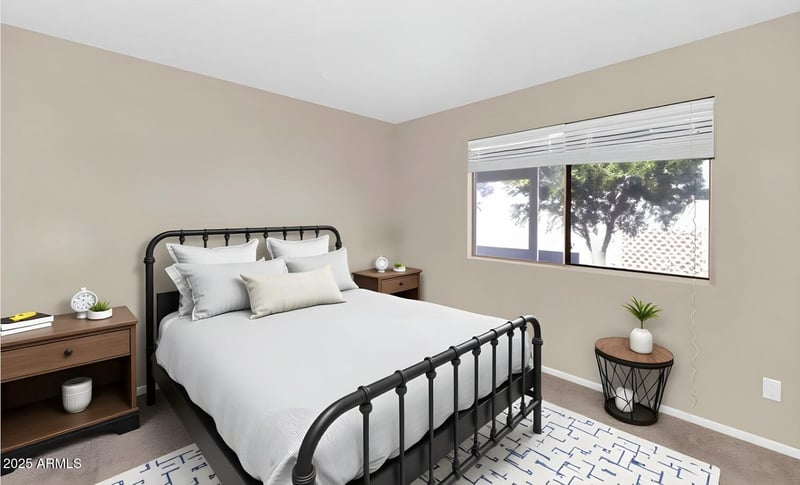 556 Duke Dr, Tempe, AZ 85283