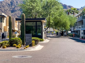 5560 E Stella Ln, Paradise Valley, AZ 85253