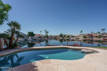 5561 Rose Garden Ln, Glendale, AZ 85308