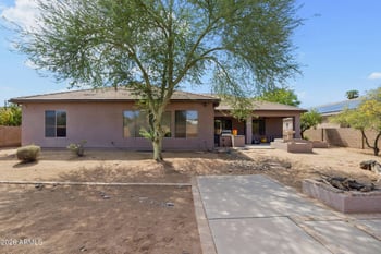 5561 S Wayne Dr, Chandler, AZ 85249