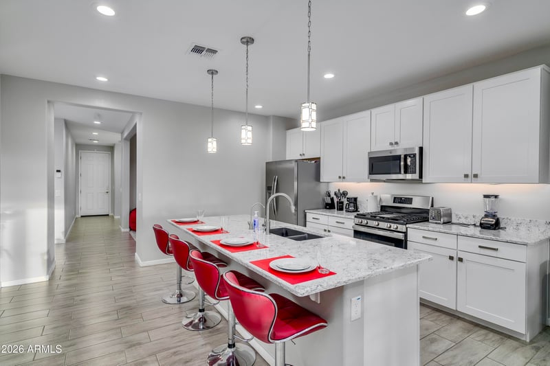 5562 198th Ave, Litchfield Park, AZ 85340