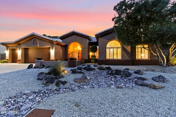 5565 Pinnacle Hill Dr, Glendale, AZ 85310