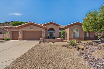 5565 W Pinnacle Hill Dr, Glendale, AZ 85310