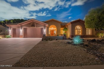 5565 W Pinnacle Hill Dr, Glendale, AZ 85310