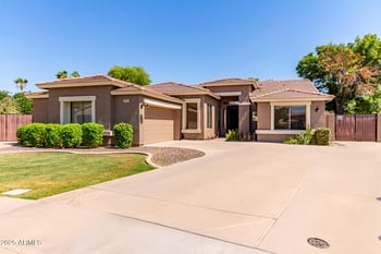 557 Lemon Ct, Gilbert, AZ 85296