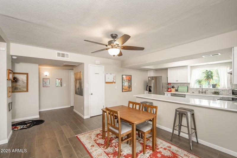 557 Visalia St, Mesa, AZ 85202