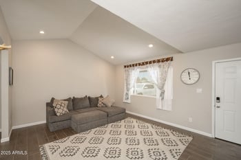 557 Visalia St, Mesa, AZ 85202