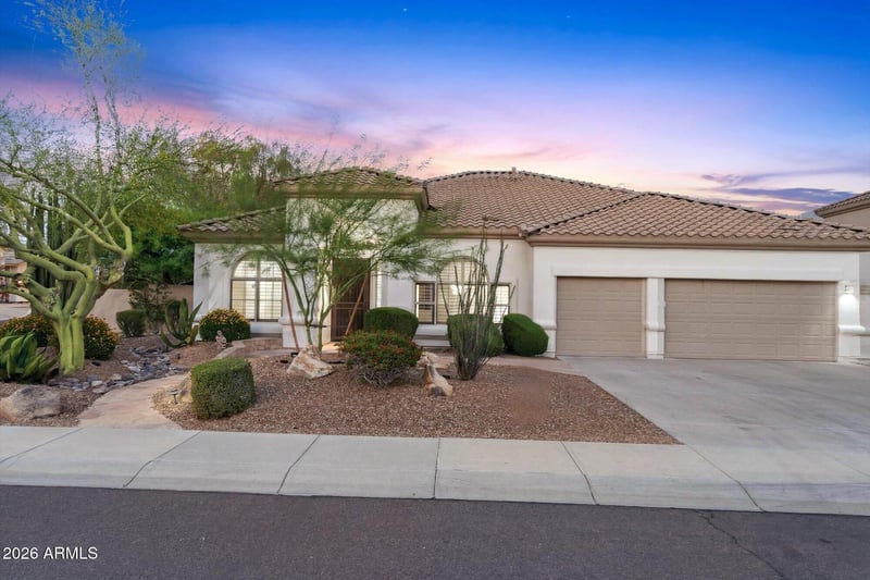5571 E Via Montoya Dr, Phoenix, AZ 85054