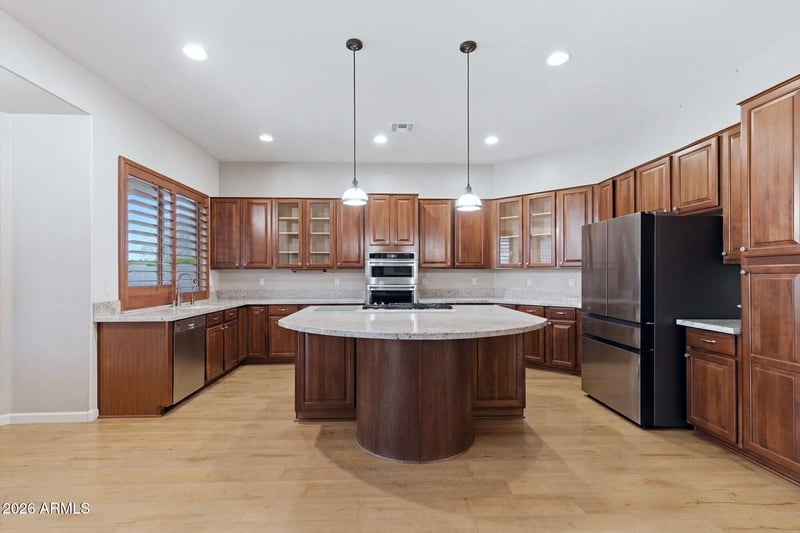 5571 E Via Montoya Dr, Phoenix, AZ 85054