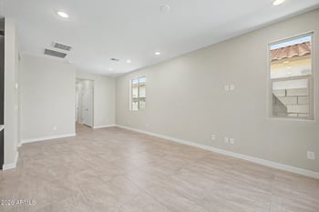 5573 N 205th Ln, Buckeye, AZ 85396