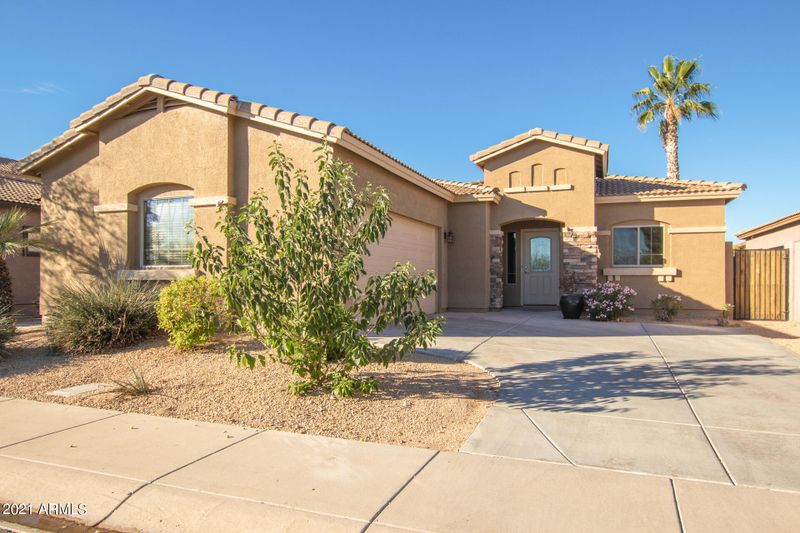 558 E Bartlett Way, Chandler, AZ 85249