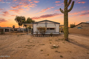 558 S Desert View Dr, Apache Junction, AZ 85120