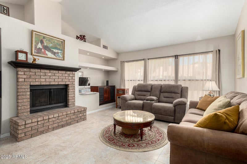 5580 Kesler St, Chandler, AZ 85226