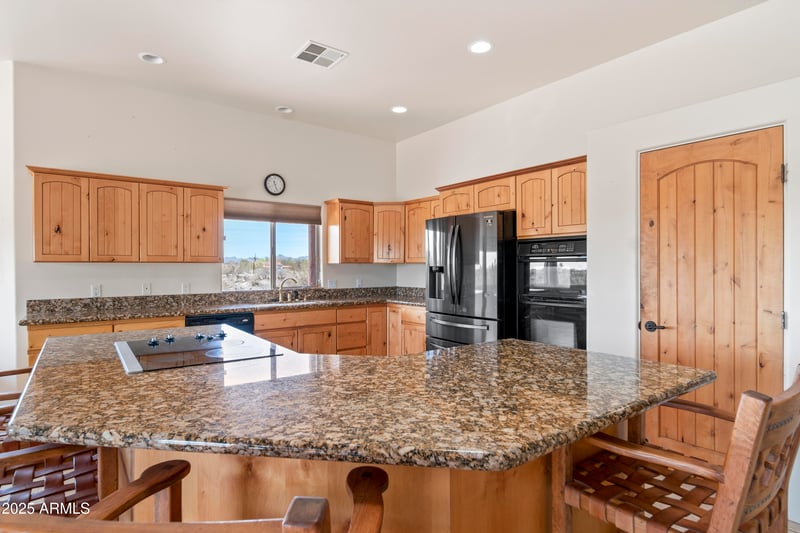 55823 N 329th Dr, Wickenburg, AZ 85390