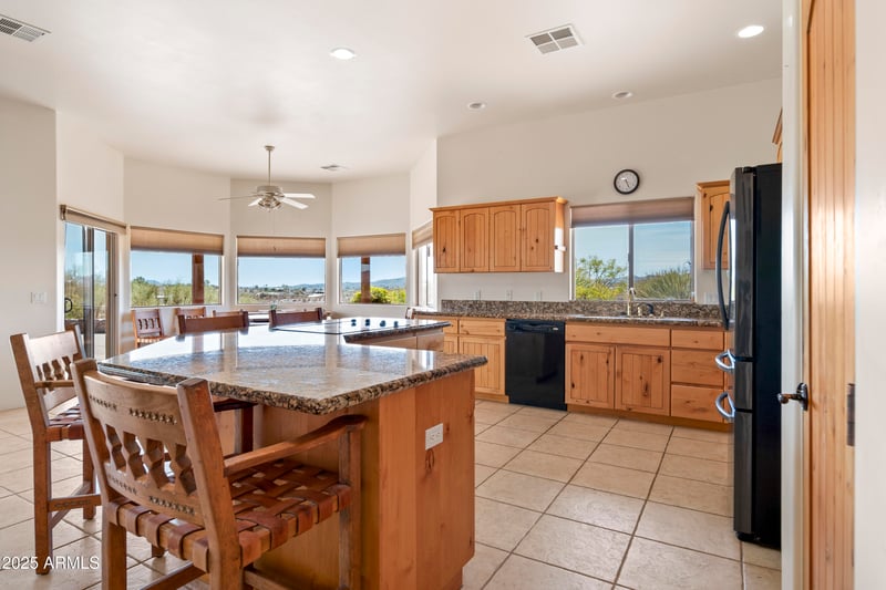 55823 N 329th Dr, Wickenburg, AZ 85390