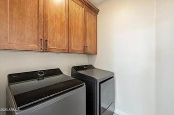 5583 Orchid Ln, Chandler, AZ 85226