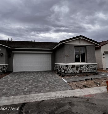 5585 205th Ln, Buckeye, AZ 85396