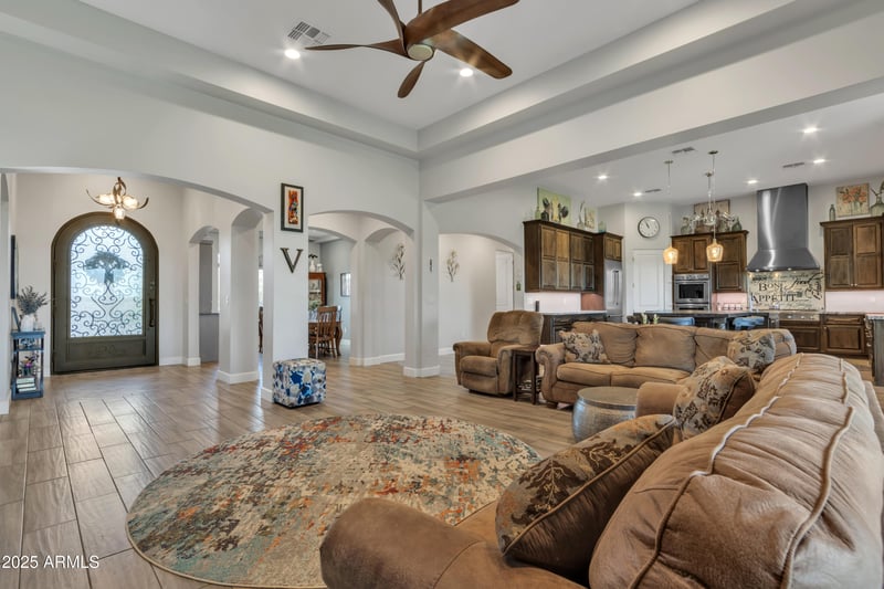 5586 Rock Ct, Queen Creek, AZ 85144