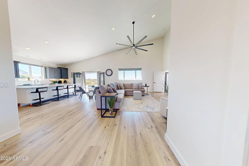 5589 Lost Dutchman Blvd, Apache Junction, AZ 85119