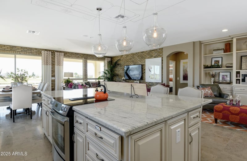 559 Peach Tree St, Queen Creek, AZ 85140