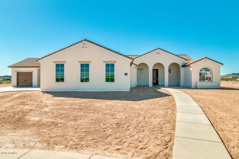 559 W Weld St, San Tan Valley, AZ 85143