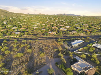 5590 El Sendero Dr #1, Carefree, AZ 85377