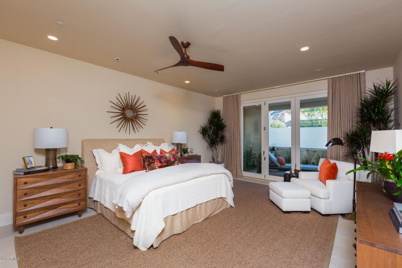 5592 E Stella Ln, Paradise Valley, AZ 85253