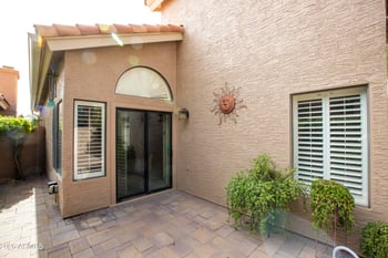 56 Dawn Dr, Tempe, AZ 85284