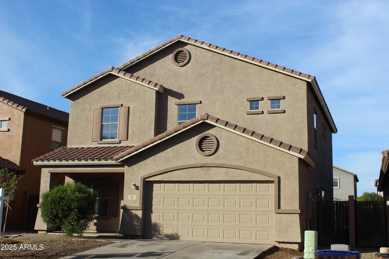 56 Desert Vista Trl, San Tan Valley, AZ 85143