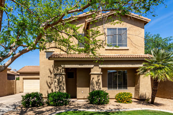 560 E Rainbow Dr, Chandler, AZ 85249